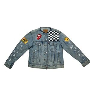 VTG Levis Distressed Jean Jacket 80's Patches The New‎ Yorker Kiss Collerless S